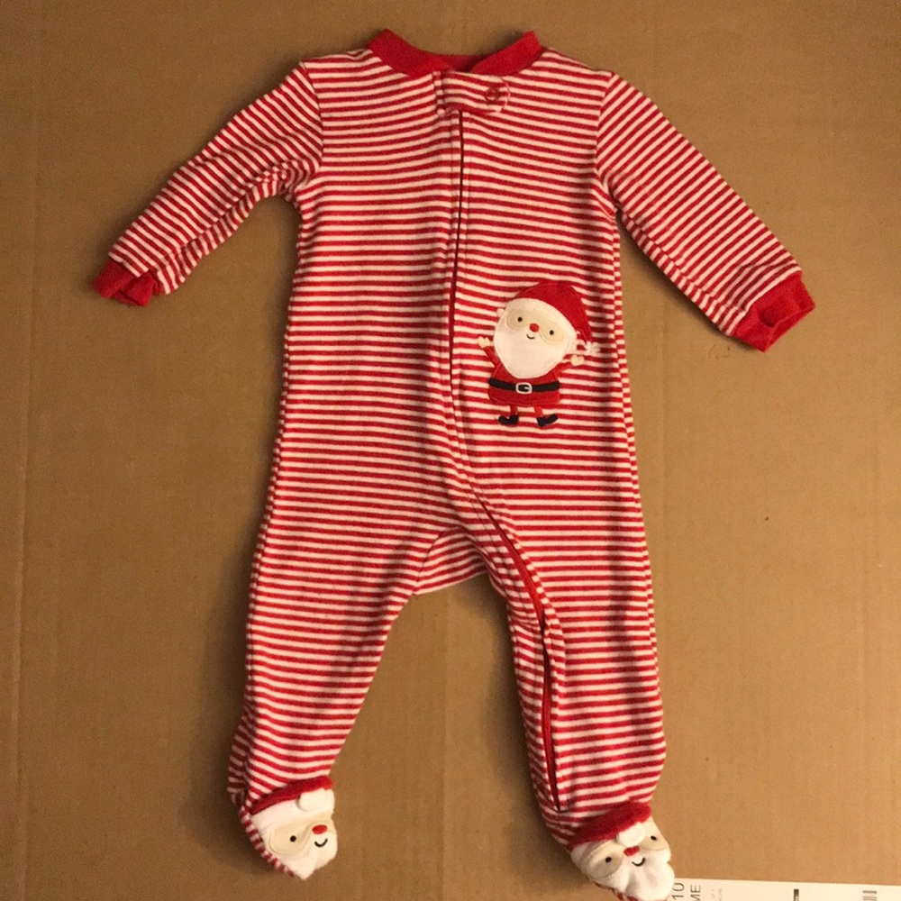 SOLD❌Christmas footed play/sleeper